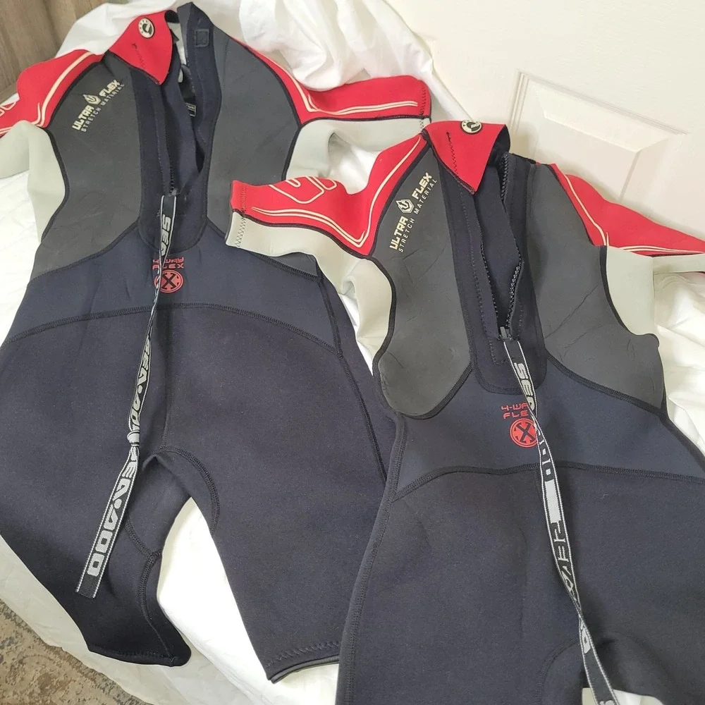 Sea-Doo Youth Shorty Wetsuits 4-Way Flex‎ Ultra Set of 2 Youth Sz 8 and 10